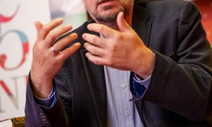 Mihail Şişkin în dialog cu Adela Greceanu jpeg