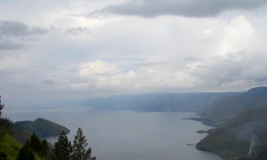 Toba Lake View jfif