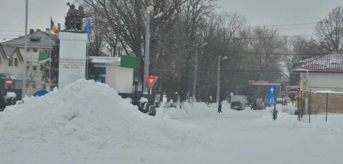 Călăraşiul, sub povara zăpezii