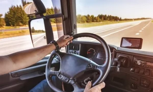 sofer camion, foto shutterstock jpg