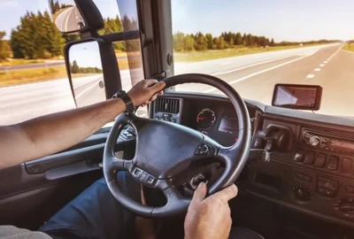 sofer camion, foto shutterstock jpg