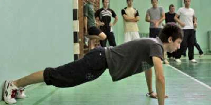 Sportul redevine materie obligatorie la şcoală