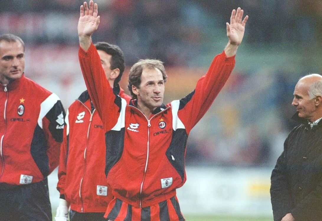 Franco Baresi a fost un simbol pentru AC Milan și pentru fotbalul italian (FOTO: EPA)