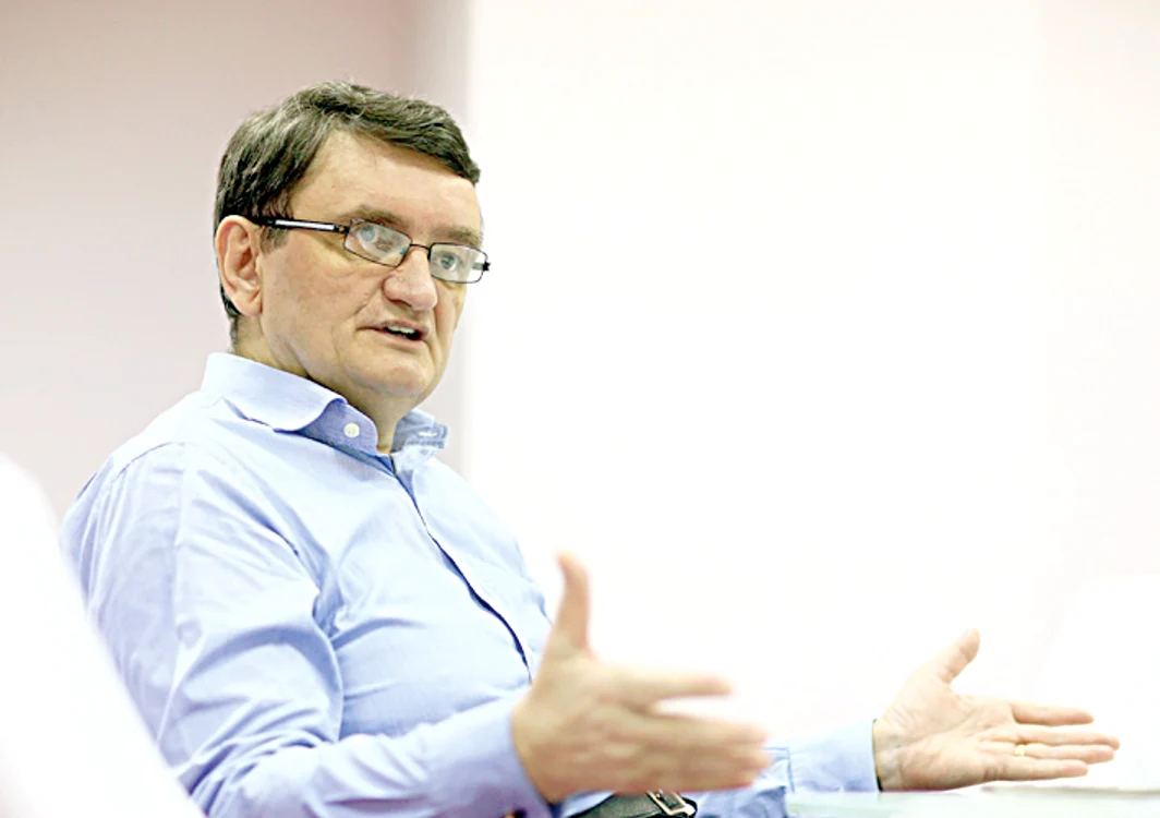 Victor Ciorbea,  Avocatul Poporului