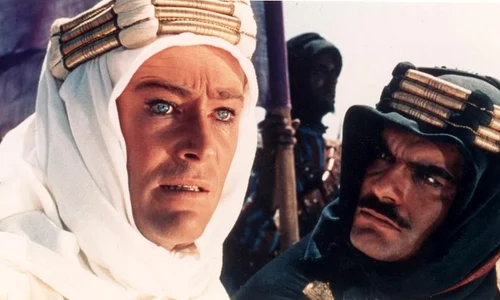 CÂȘTIGĂTORII Câștigă cu Historia și Editura Litera o carte deosebită: «Lawrence al Arabiei» jpeg