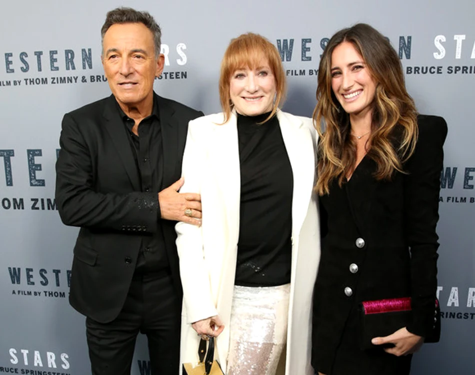 
    Jessica Springsteen a câştigat medalia de argint la JOfoto: Getty  