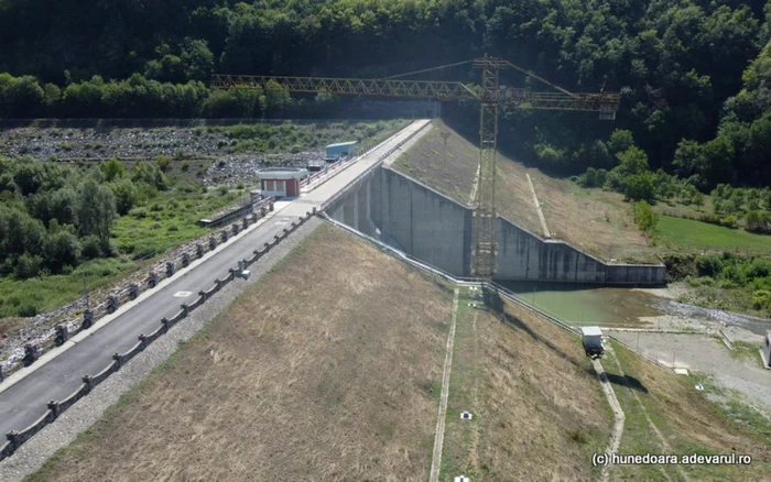 Barajul Mihăileni. Foto: Daniel Guță. ADEVĂRUL