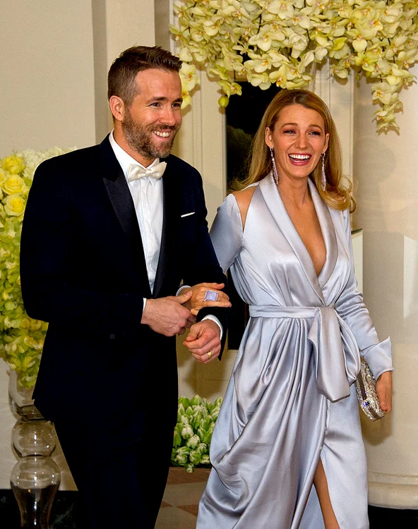 2 ryan reynolds and blake lively gettyimages 514691508 jpg jpeg