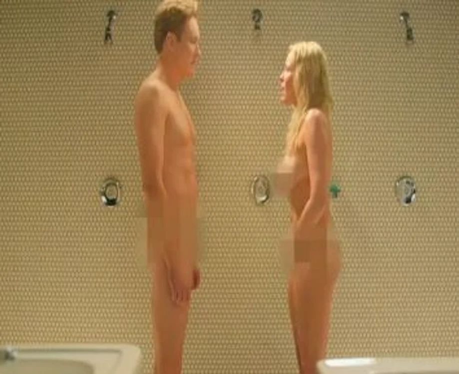 
    Conan O'Brien şi Chelsea Handler  