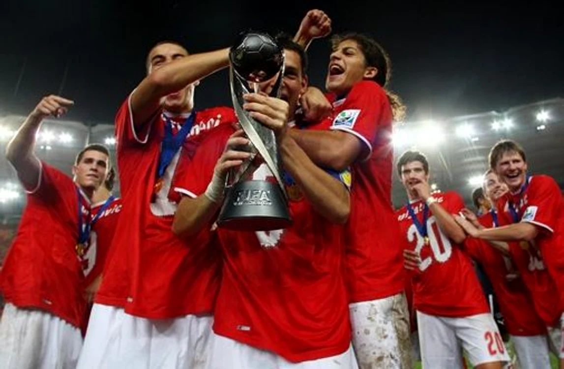 
    Elvețienii au viitorul asigurat cu astfel de campioni  