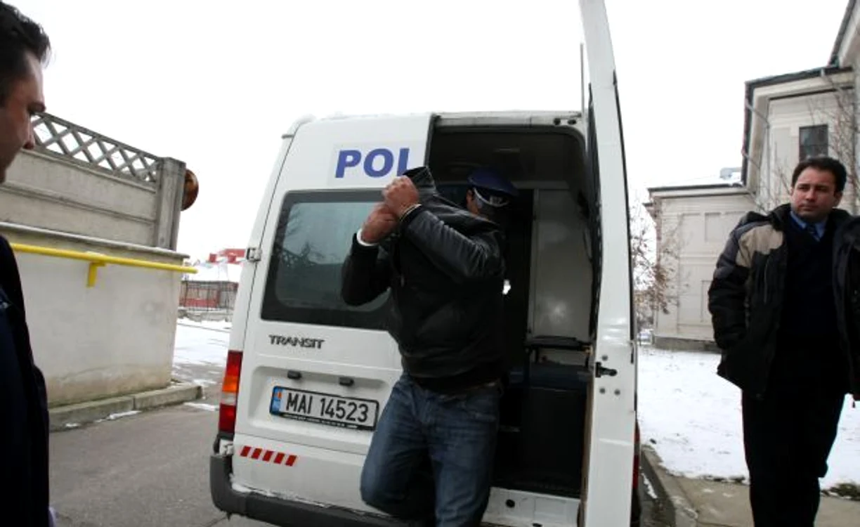 
    Violatorul a fost arestat pentru 29 de zile (Foto: Arhivă)  