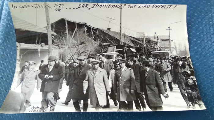 Vizita lui Ceaușescu, după cutremur, la Zimnicea. FOTO arhivă Emil Petrescu