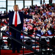 Donald Trump alegeri 2024  Foto GettyImages 2182894077 (1) jpg