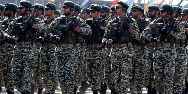 Armata iraniana - soldati iranieni FOTO AFP 
