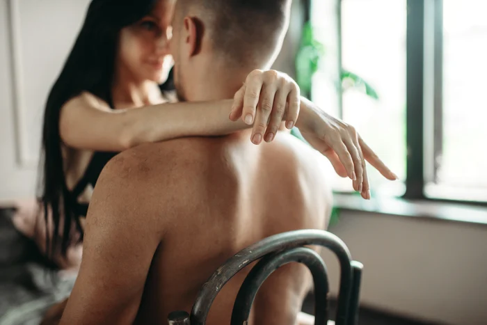 Scaunul este un accesoriu erotic practic, cu care vă puteţi schimba din temelii viaţa sexualăfoto: 123RF