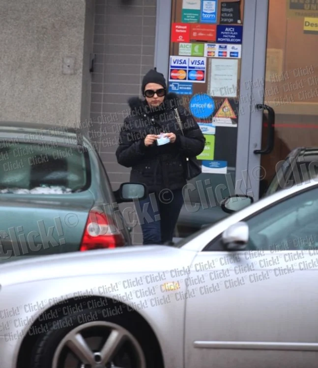 Lavinia Pârva a petrecut trei ore în casa unui bărbat. (Foto: Lexar)
