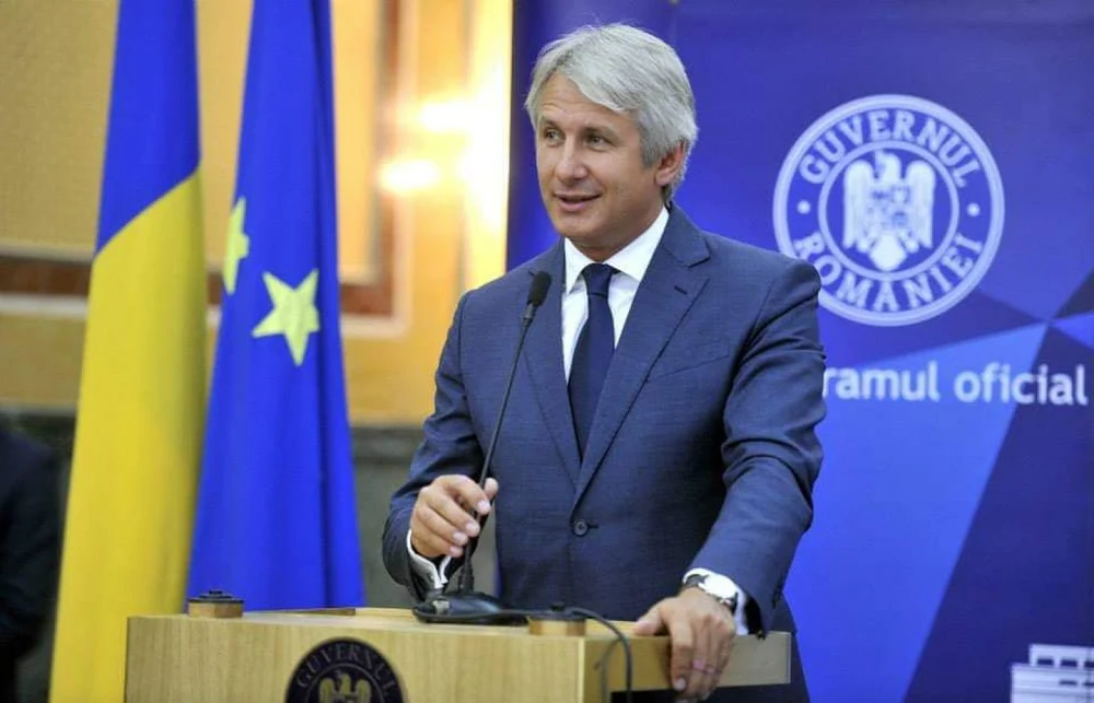 Portret de candidat. Cine este Eugen Teodorovici, fostul ministru de Finanțe care candidează la Capitală și n-a declarat niciun cont