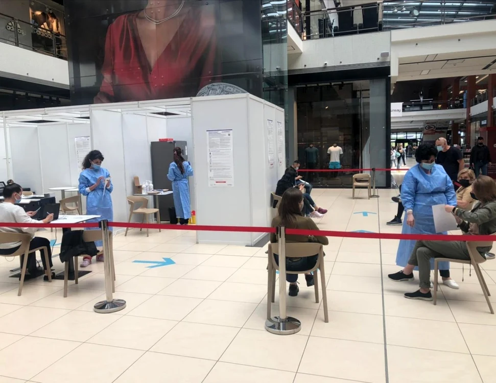 Până acum au fost folosite 6.519.397 doze de vaccin. FOTO Primăria Constanţa