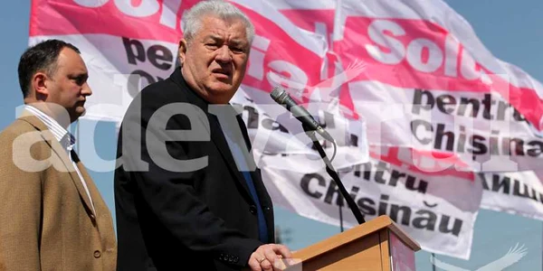 Vladimir Voronin prezintă candidatul PCRM pentru localele din Capitală