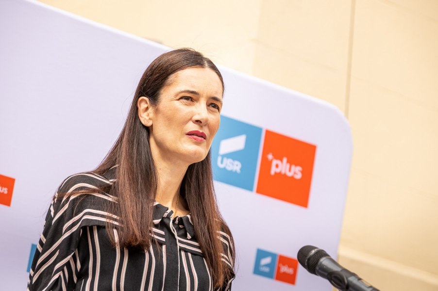 Clotilde Armand este inculpată în dosarul în care ANI a acuzat-o de incompatibilitate. „Se pregătesc să mă trimită în judecată”