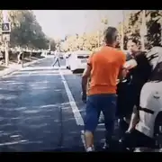bataie gif gif