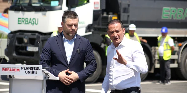 Daniel Baluta si Ciprian Ciucu Planseuol Uniorii (6) jpeg