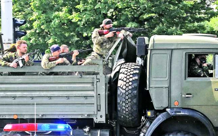 Estul Ucrainei este scena confruntărilor armate între separatiştii proruşi şi reprezentanţii autorităţilor de la Kiev. FOTO: Reuters