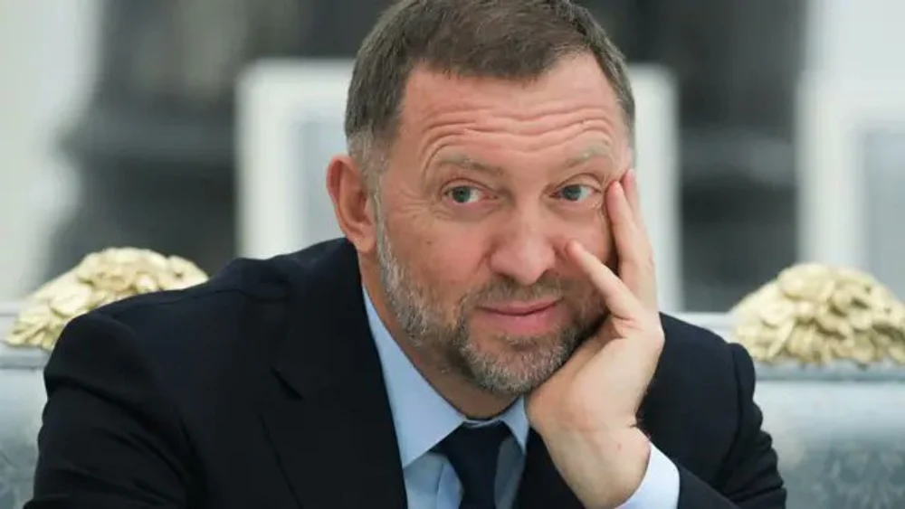 Un miliardar rus cere 12 ore de muncă pe zi pentru angajați și șase zile pe săptămână: „În momente dificile, să muncim mai mult”