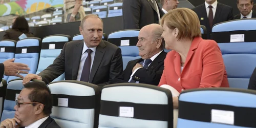 Putin Blatter Merkel FOTO Reuters