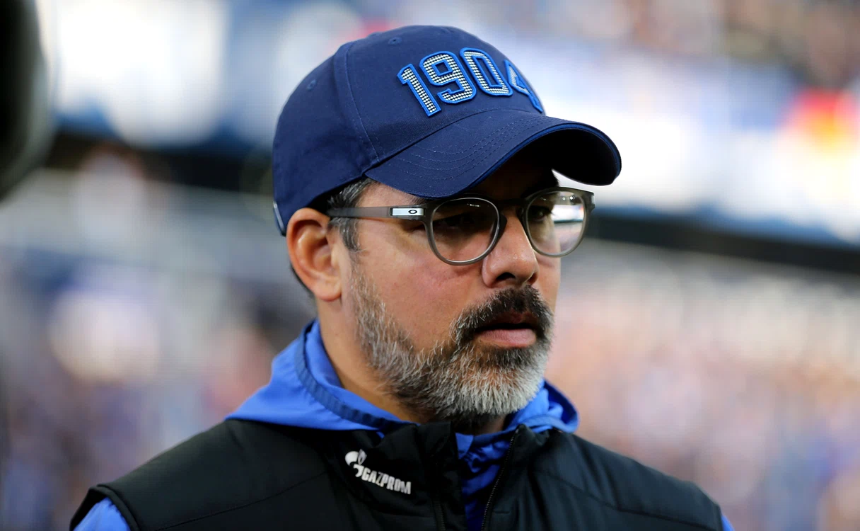 
    David Wagner e primul antrenor ce efectuează cinci schimbări de jucători într-un meci oficialFoto: Guliver / GettyImages  