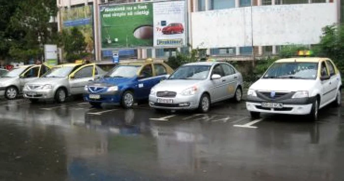 Brăila: Taximetriştii funcţionează la cota de avarie