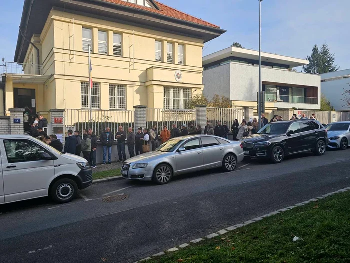 Patru secții de votare din străinătate, vizate alarmelor false cu bombă. FOTO: Facebook