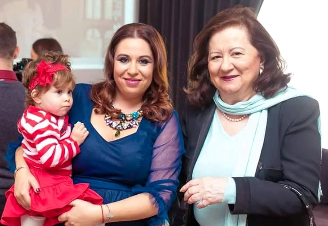 Mioara Roman este mândră de fica ei Oana şi de nepoata Isabela