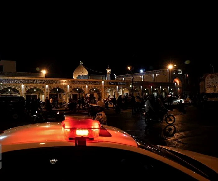 Teroriștii Statului Islamic au atacat o moschee din Shiraz. Foto: Twitter