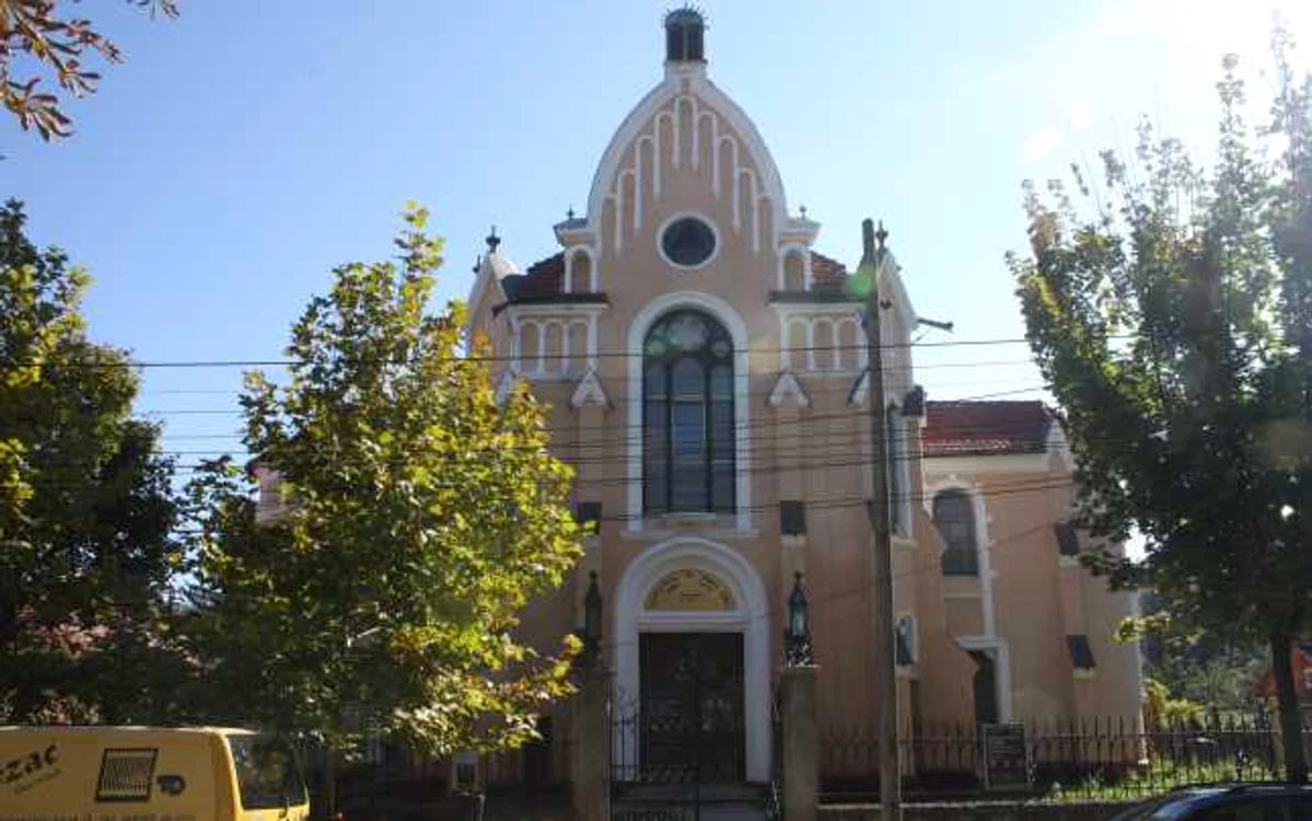 Sinagoga Bistriţa s-a transformat într-un centru multi-cultural ce găzduieşte expoziţii şi concerte FOTO: Bianca Sara/Arhivă