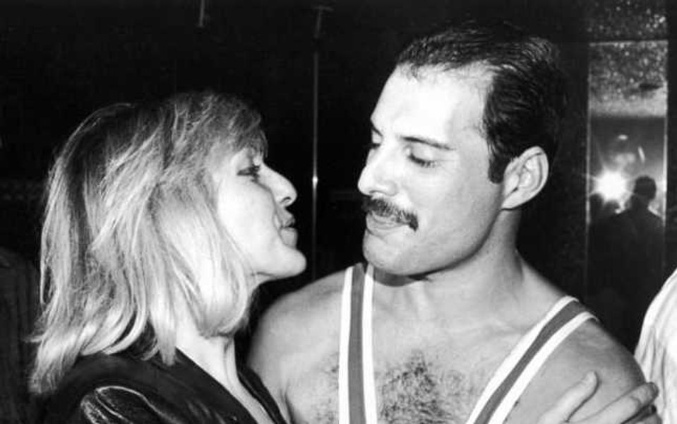 Dispută tragică în jurul moștenirii lui Freddie Mercury: „soția” a luat totul, sora încearcă să recupereze în secret ce i-a fost drag 