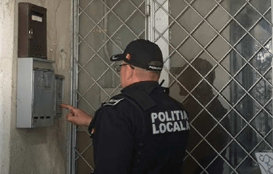 Mii de băcăuani, căutați acasă de polițiști. Sunt vizați cei fără acte de identitate 