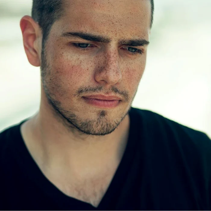 
    Regizorul şi umoristul Matei Dima este cunoscut pentru umorul său, dar şi pentru faptul că este înconjurat de cele mai frumoase femei din showbiz-ul românesc  