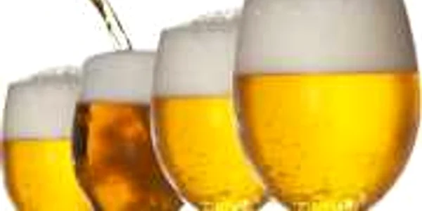 Cehii au băut cu 7% mai puţină bere