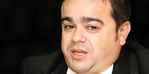 Adi Minune este unul dintre naşii de cununie ai lui Aleodor Cosmos 