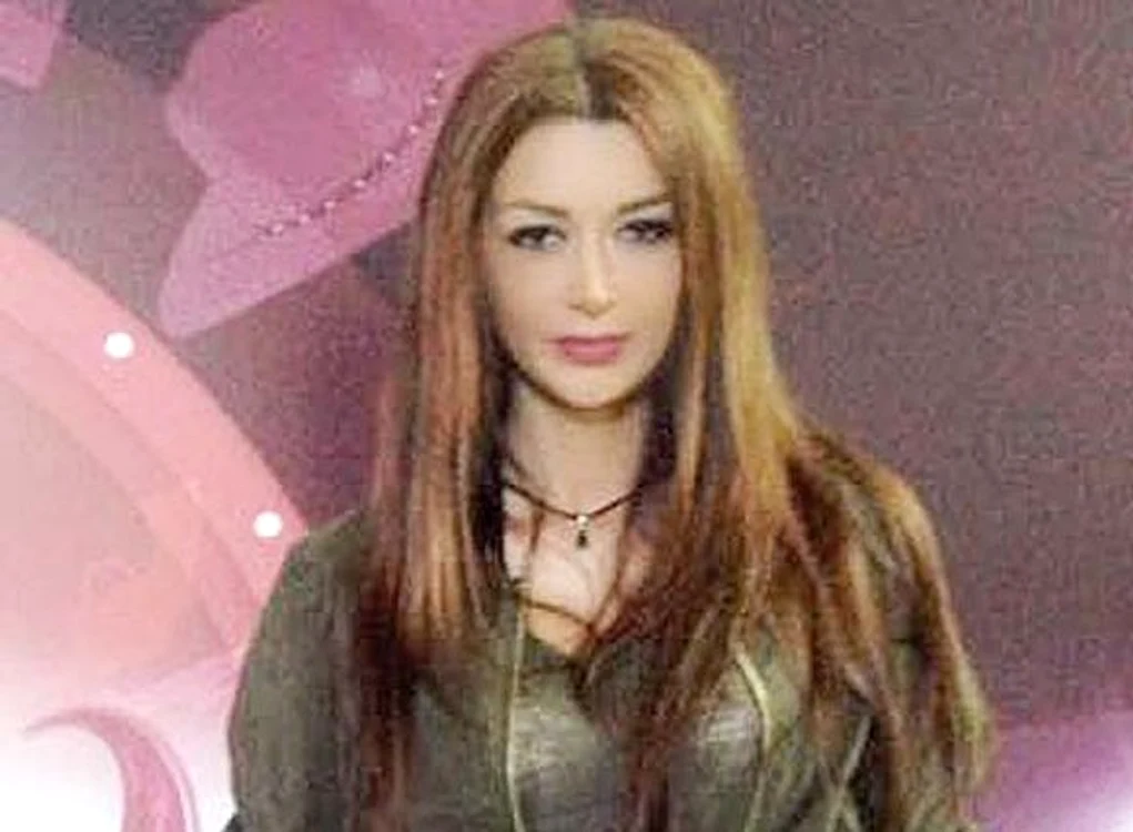 
    Aşa arăta Denisa înainte  