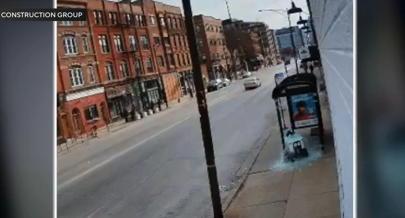 Robotul a făcut pagube în orașul american. Foto: CBS News Chicago