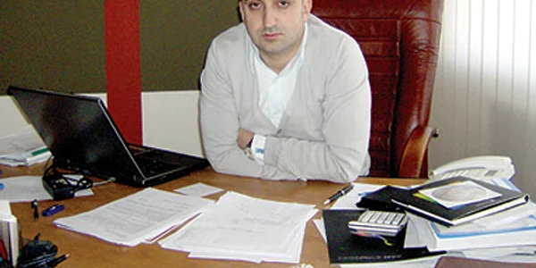 Managerul hotelului Rusca, Geza Nazodi, găseşte foarte greu angajaţi care să cunoască meserie