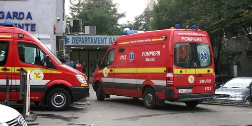 ambulanta smurd bucuresti FOTO adevarul