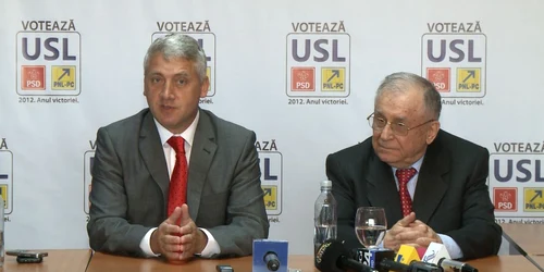 Ion Iliescu şi Adrian Ţuţuianu