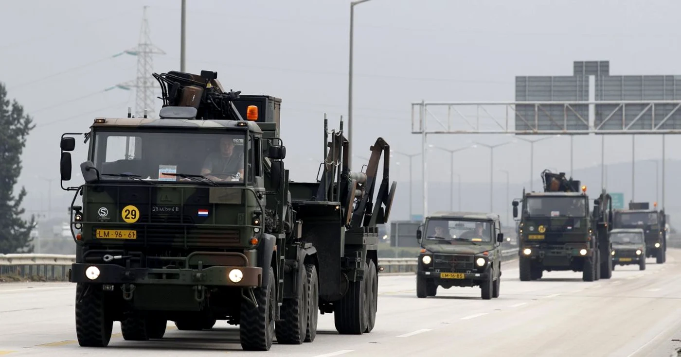 Convoiul cu rachete Patriot FOTO Reuters