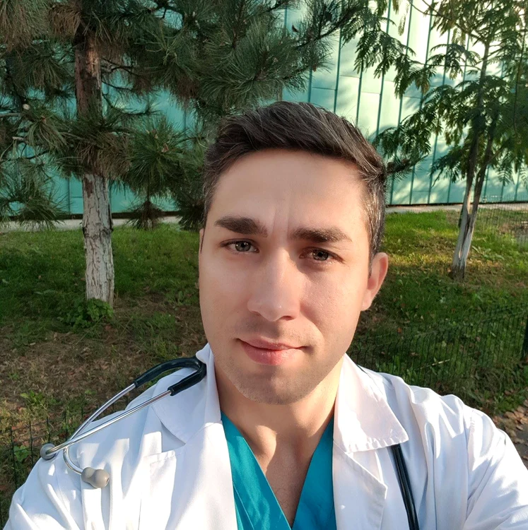 Medicul Valeriu Gheorghiță este coordonatorul campaniei de vaccinare anti Covid-19 din România