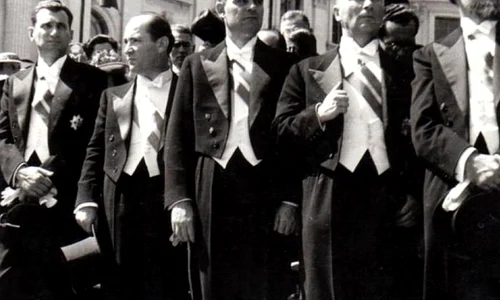 P C R  în slujba Moscovei: Activitatea din perioada interbelică jpeg