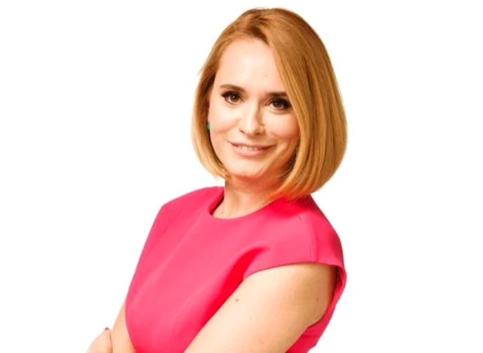 Andreea Esca are un nou proiect mediaFoto Click