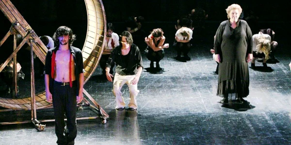 Spectacolul "Carmina Burana", pus în scenă la Teatrul Naţional